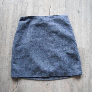 Abercrombie and Fitch XXS Black Grey Herringbone Mini Skirt